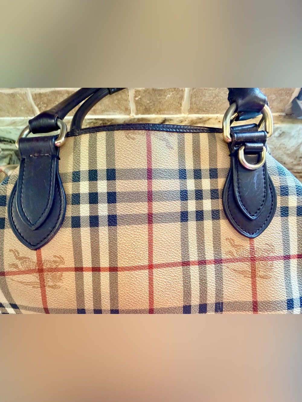 Authentic Classic Burberry Haymarket Collection Large Bag - Picture 2 of 15